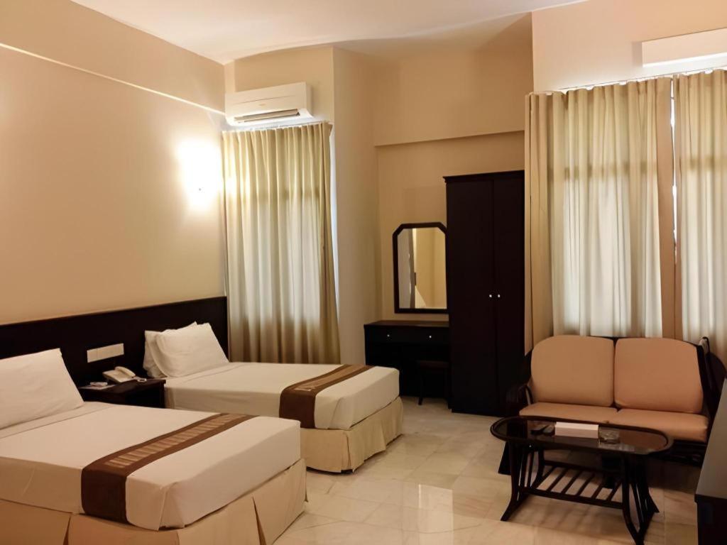 Stallions Suites Penang Jelutong Εξωτερικό φωτογραφία