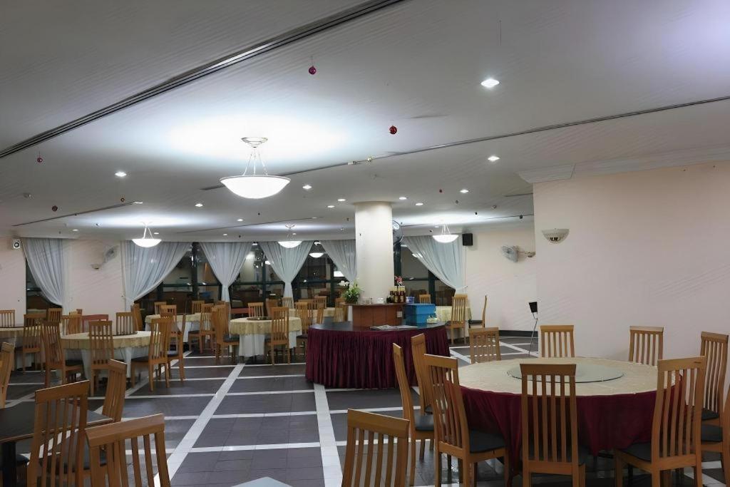 Stallions Suites Penang Jelutong Εξωτερικό φωτογραφία