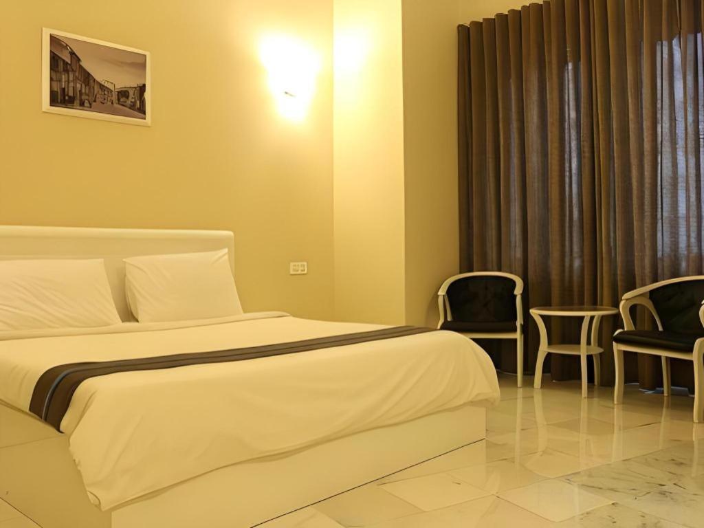 Stallions Suites Penang Jelutong Εξωτερικό φωτογραφία