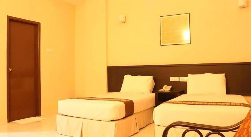 Stallions Suites Penang Jelutong Εξωτερικό φωτογραφία